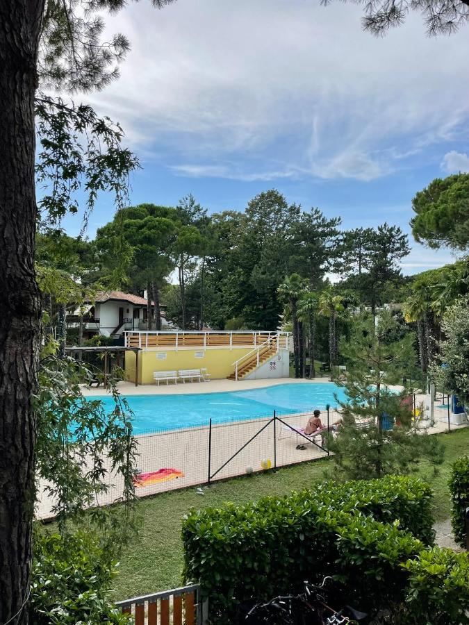 Villa Residenza Mayla Lignano Sabbiadoro Exterior foto