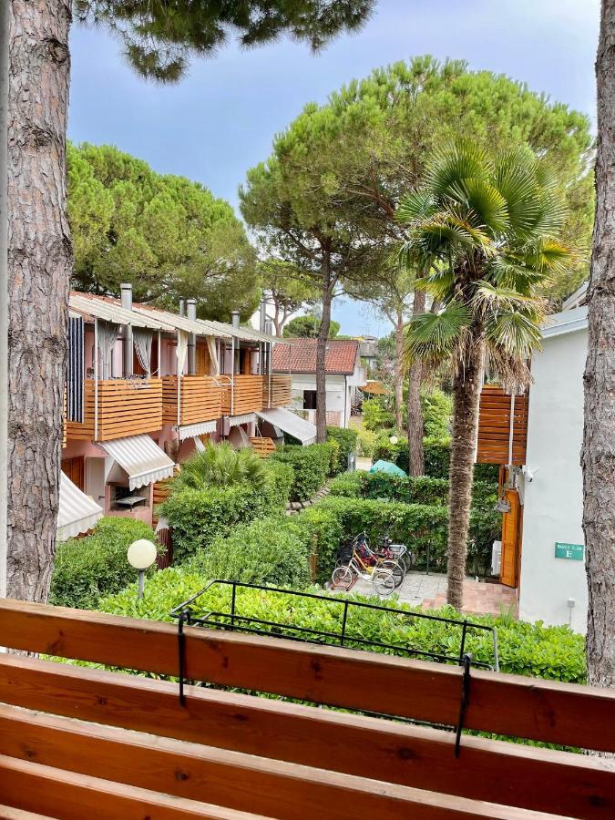 Villa Residenza Mayla Lignano Sabbiadoro Exterior foto